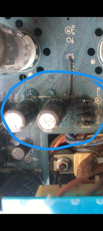 Stax amp_image 1.jpg