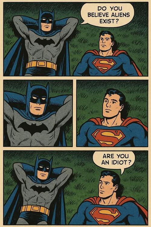 Batman and Alien.jpg