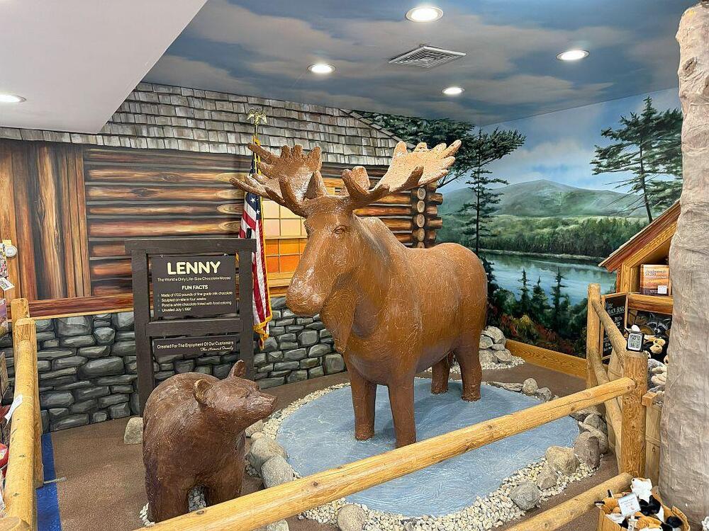 Lenny The Chocolate Moose.jpg